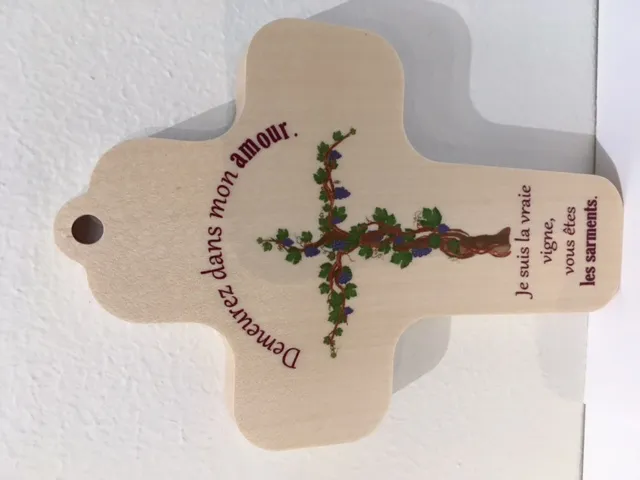 Croix en bois 13x9 cm "Je suis la vraie vigne"