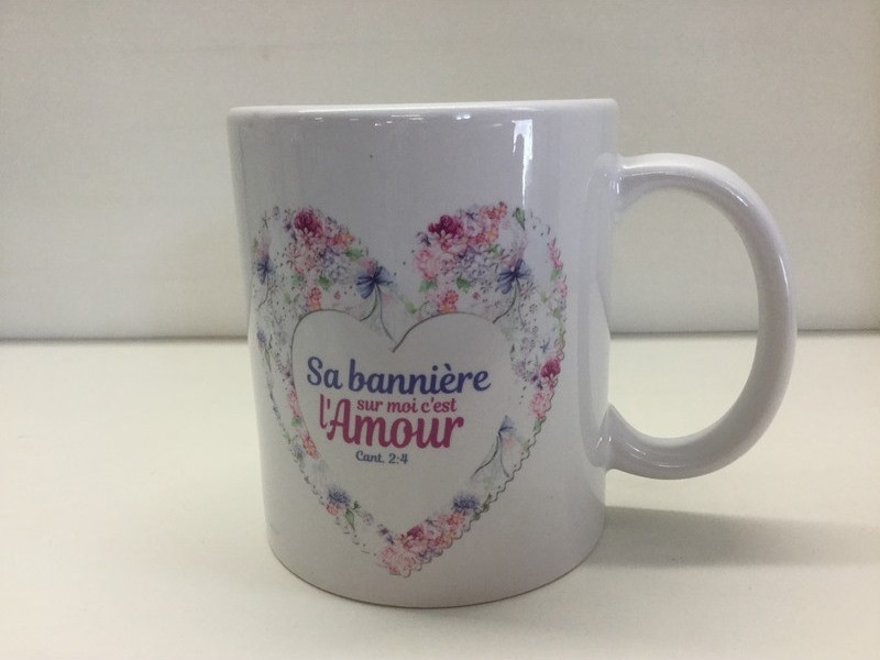 Mug sa bannière sur moi c'est l'amour – Cant. 2:4