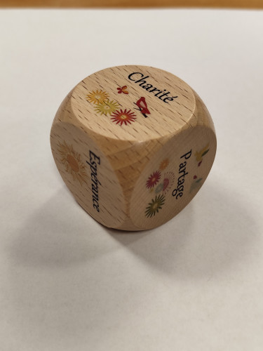 Dé 4 x4 cm Fruit de l'Esprit