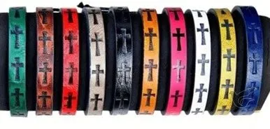 Bracelet cuir - croix