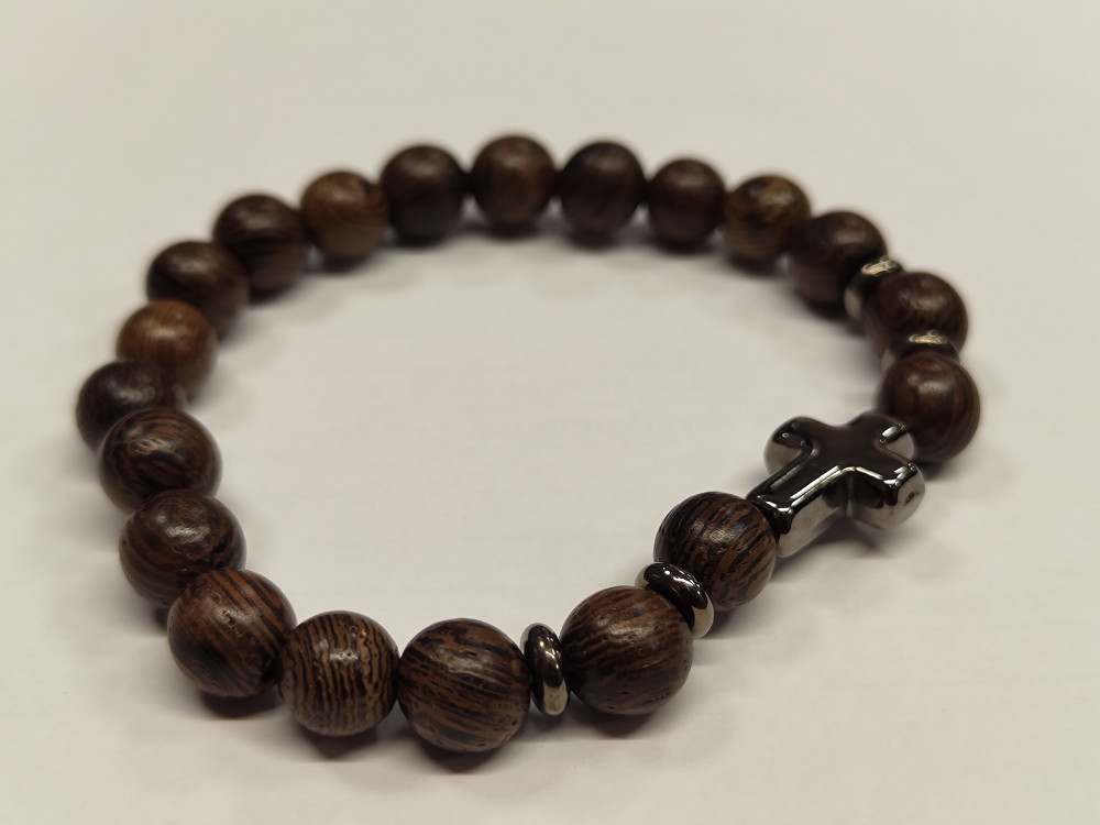 Bracelet perles bois brun + croix hematite