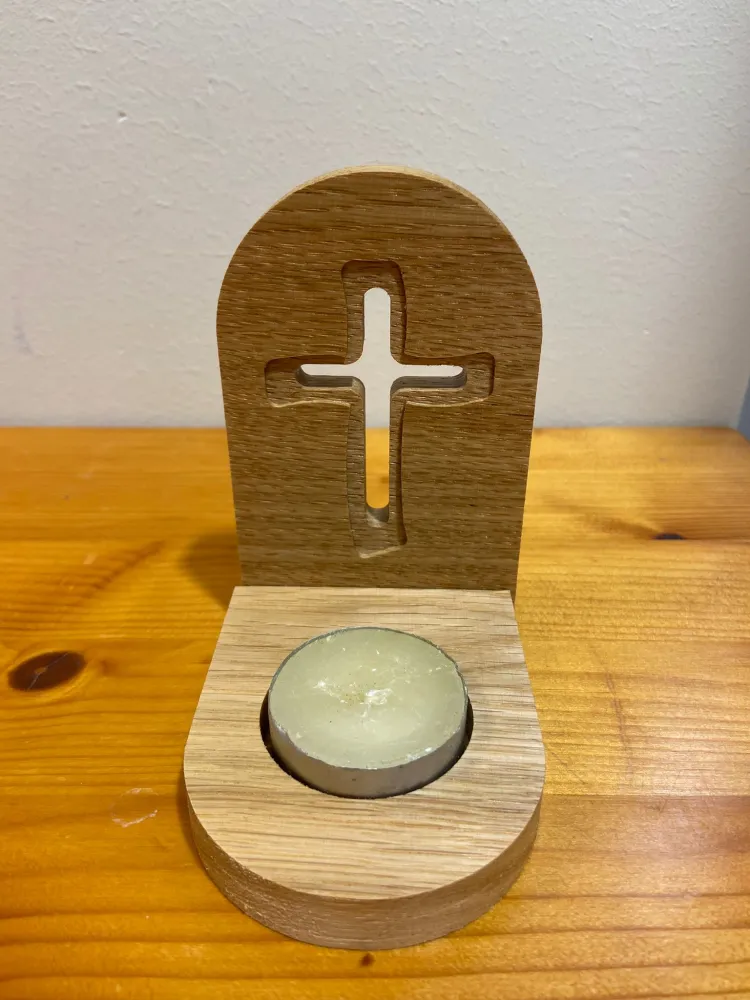 Coin prière "croix ajourée" bougie