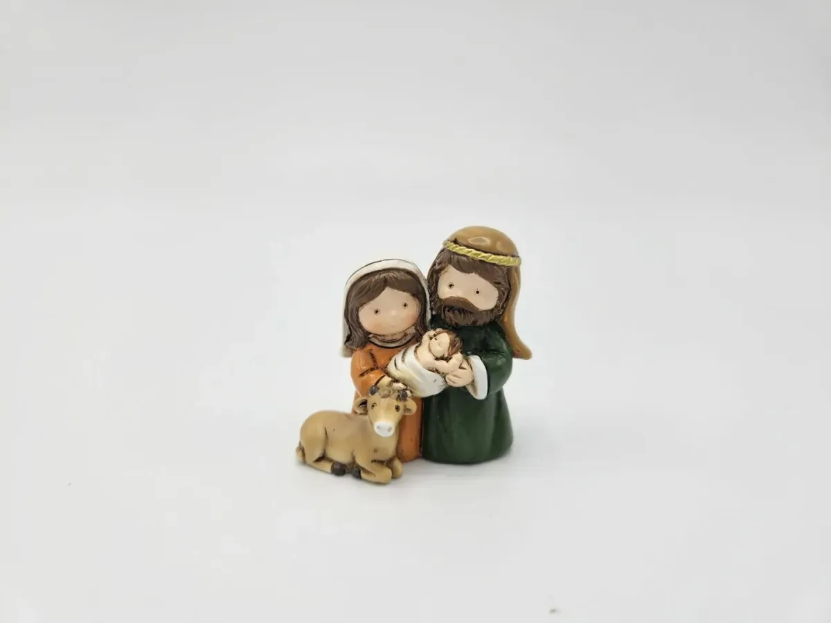 Personnages de la nativité avec animal