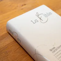 Bible SG21 gros caractères souple textile blanc argent