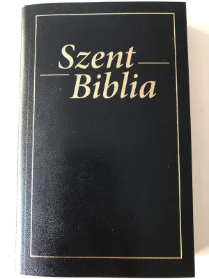 Bible souple noir - hongrois